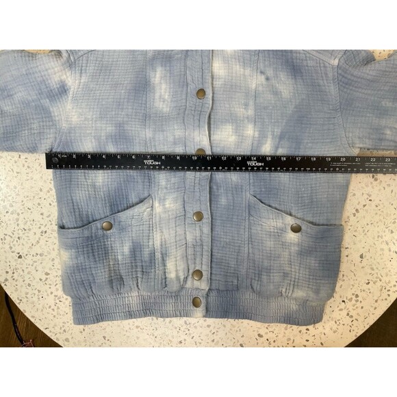 Universal Thread Women Medium Jacket Blue Tie-Dye Bomber Sky Clouds Artist Dream - Picture 8 of 15
